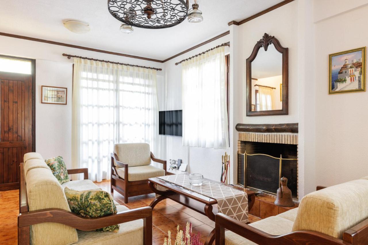 Beach Front Vintage Villa Kalliktratis Nea Kallikrateia Dış mekan fotoğraf