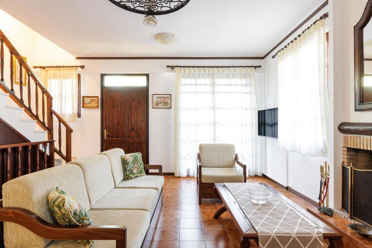 Beach Front Vintage Villa Kalliktratis Nea Kallikrateia Dış mekan fotoğraf