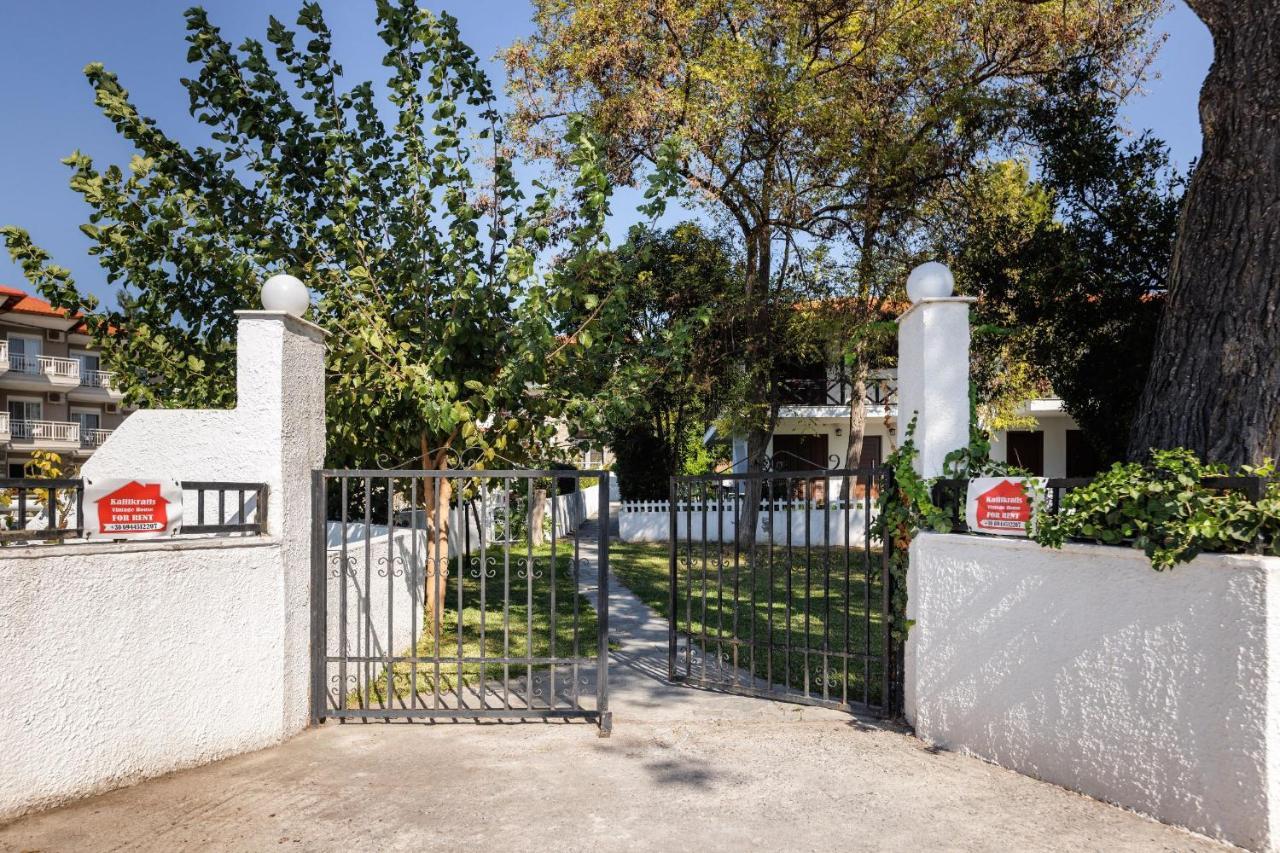Beach Front Vintage Villa Kalliktratis Nea Kallikrateia Dış mekan fotoğraf